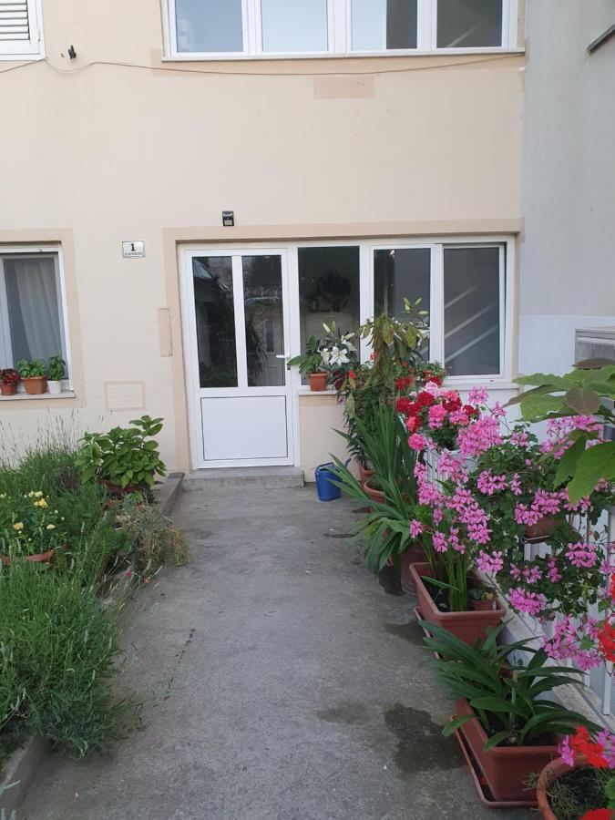 Apartman Nina Hvar Town Eksteriør bilde