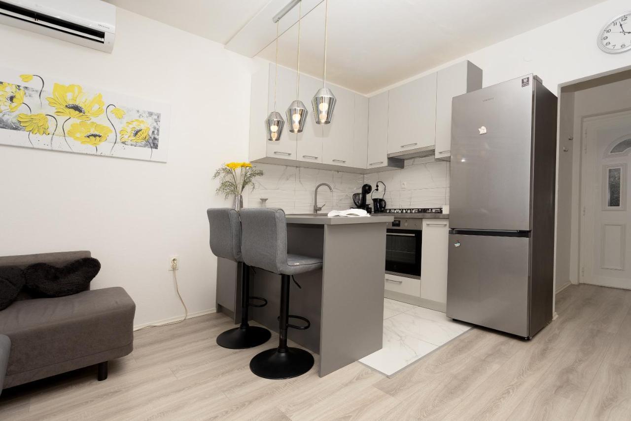 Apartman Nina Hvar Town Eksteriør bilde