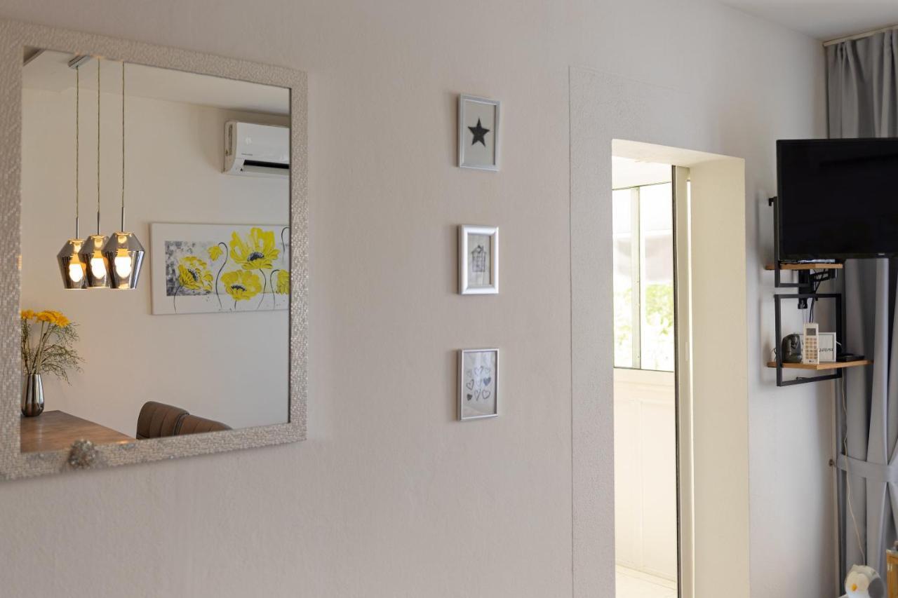 Apartman Nina Hvar Town Eksteriør bilde